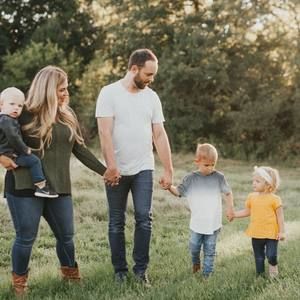 Meet your Posher, Cara